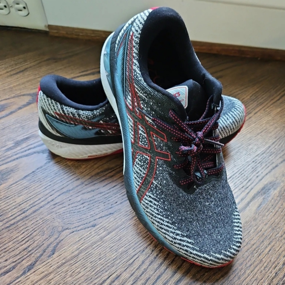 Size 8 - ASICS GT-2000 10 Mid Gray/Electric Red